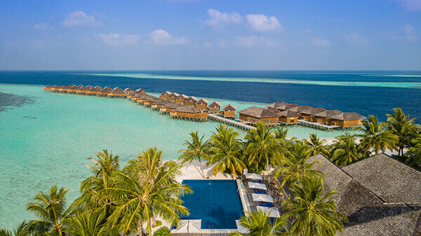 Vilamendhoo Island Resort and Spa